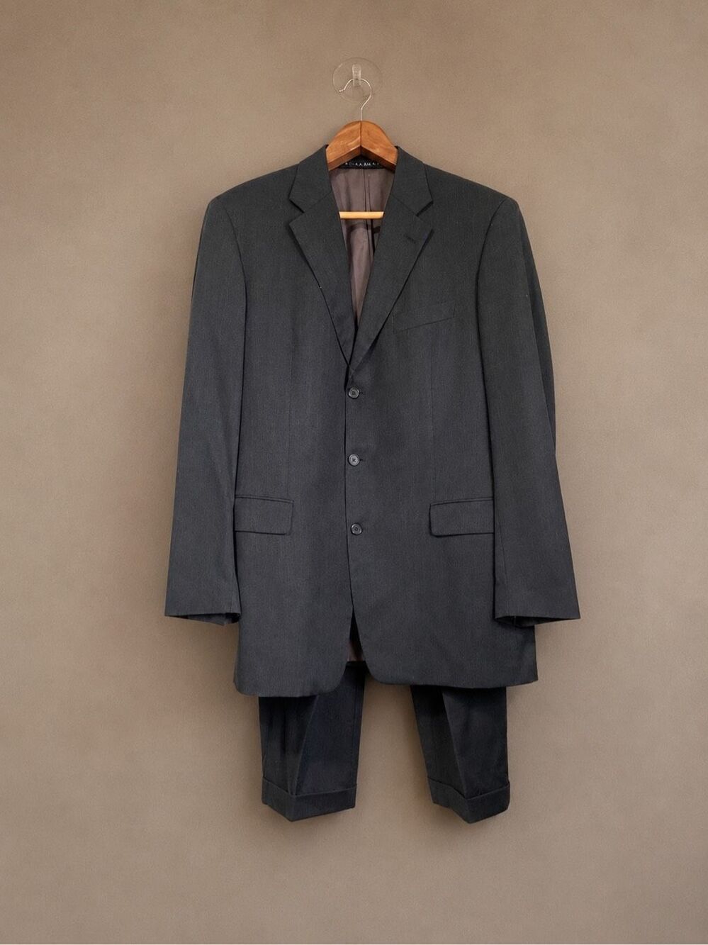 Hugo Boss Men's 44L Angelico Lucca Single Breasted 100% Wool Suit Set